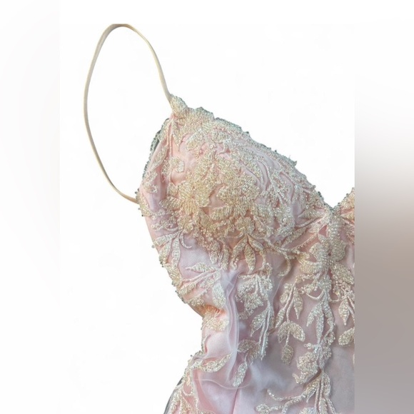 Faviana S10633 Prom Dress - Picture 5 of 8